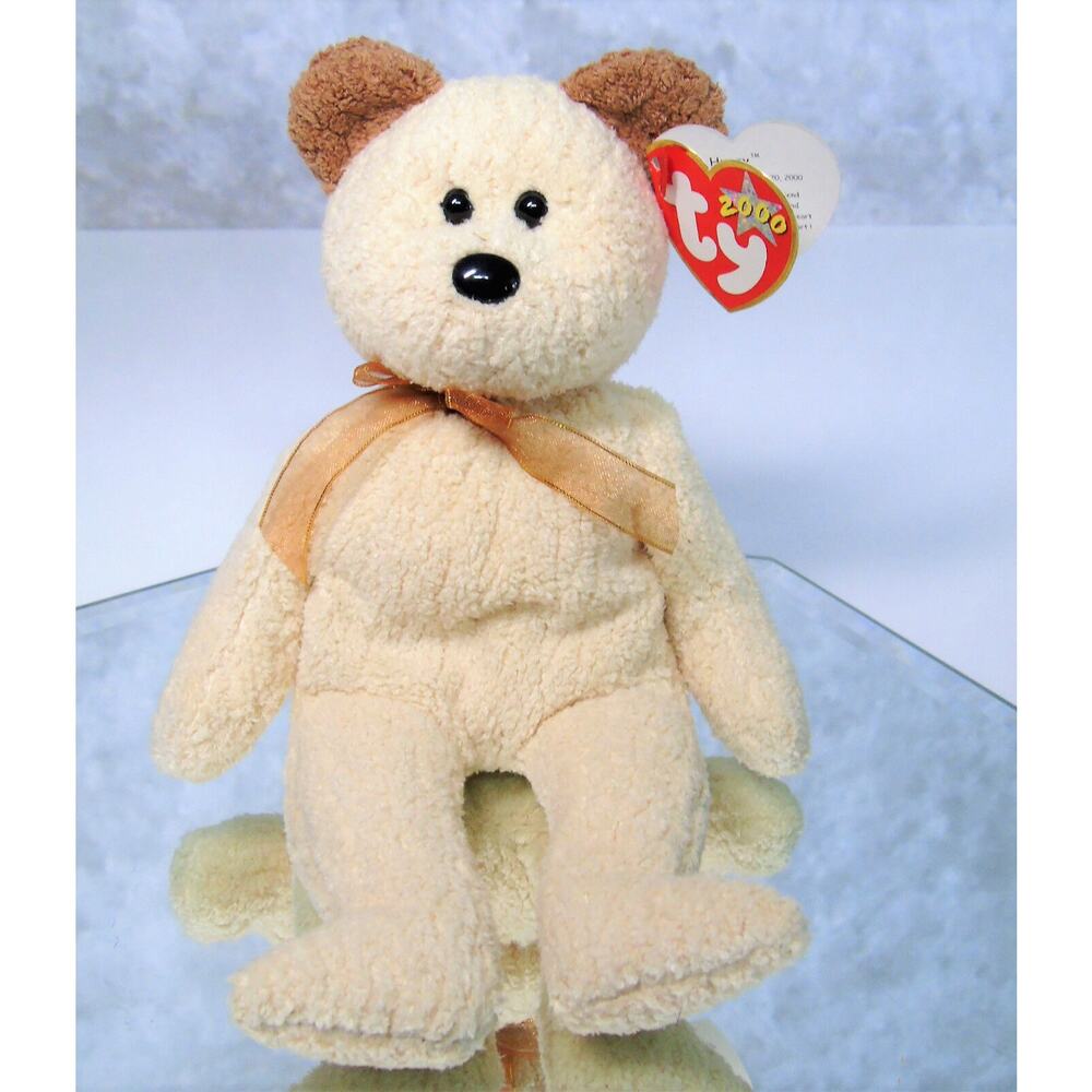 NEW Ty Beanie Babies HUGGY TEDDY BEAR With TAG ERRORS 2000 Millennium Ivory Gold